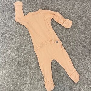 Goumi Grow With You Footie